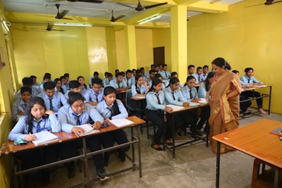 College students attentive in a classroom in India